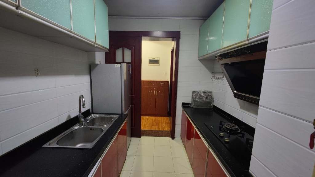 南湖国际1期  2室2厅1卫    2300.0元/月 南湖国际1期  2室2厅1卫    2300.0元/月室内图