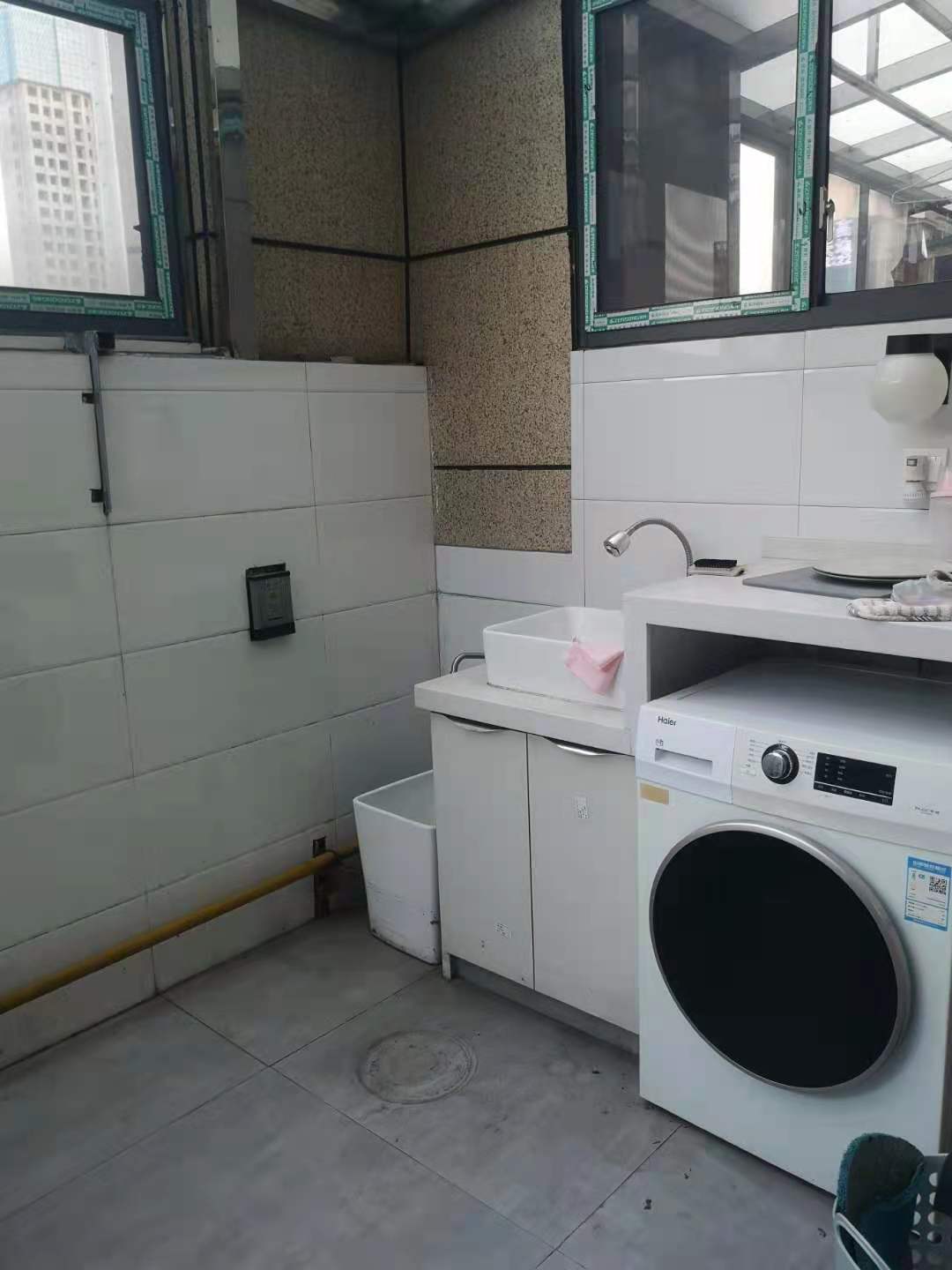 桃花缘 1室1厅1卫 1600.0元/月 桃花缘 1室1厅1卫 1600.0元/月室内图