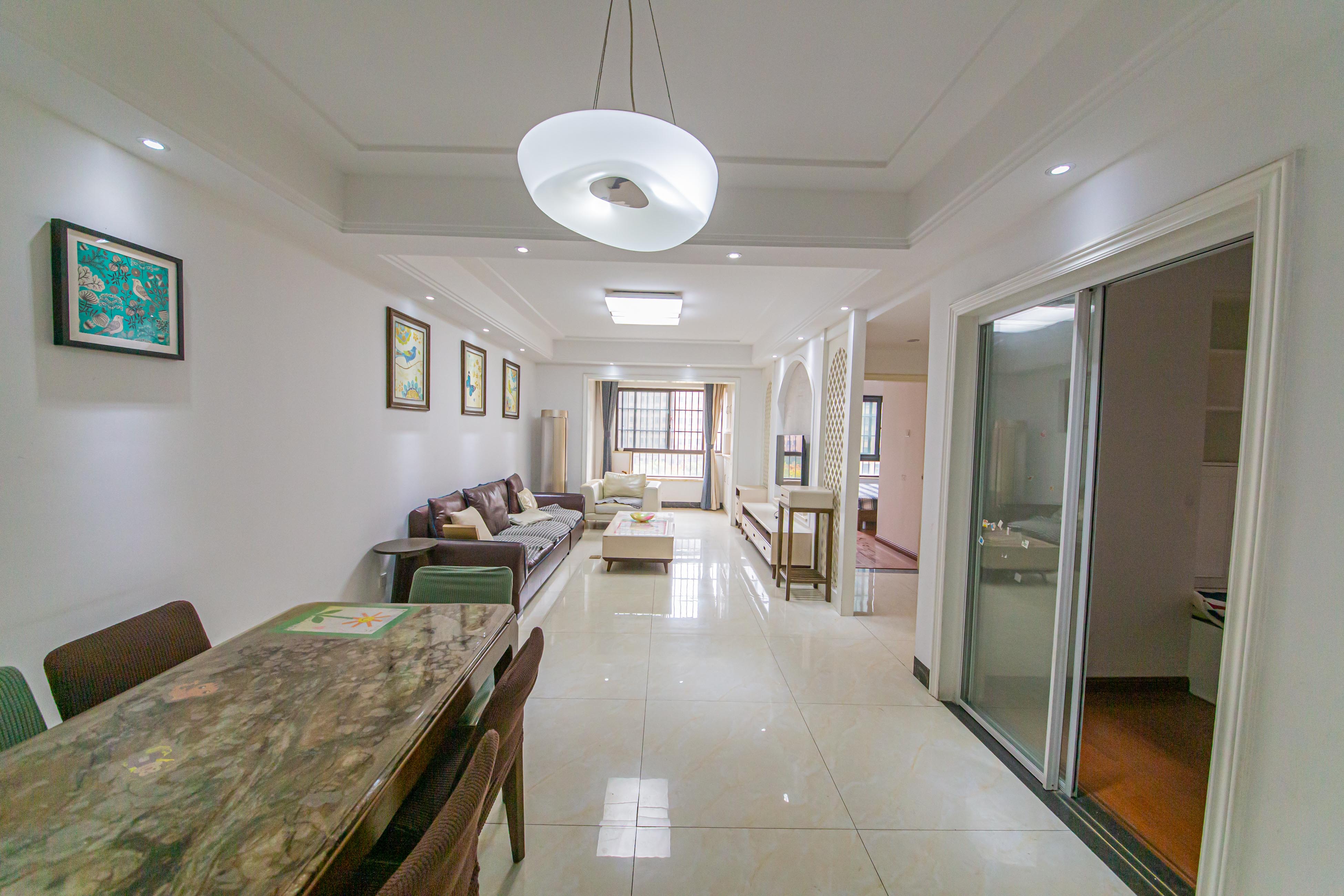 中信凯旋蓝岸（中信新城三期）  3室2厅1卫    95.0万室内图1