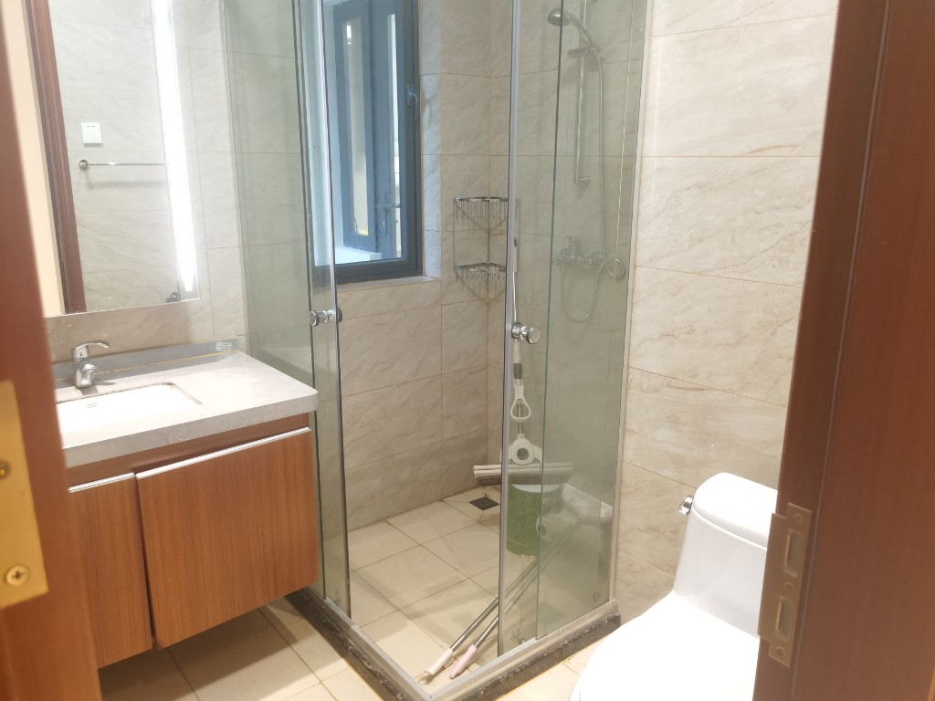 恒大华府  1室1厅1卫   1800.00元/月室内图