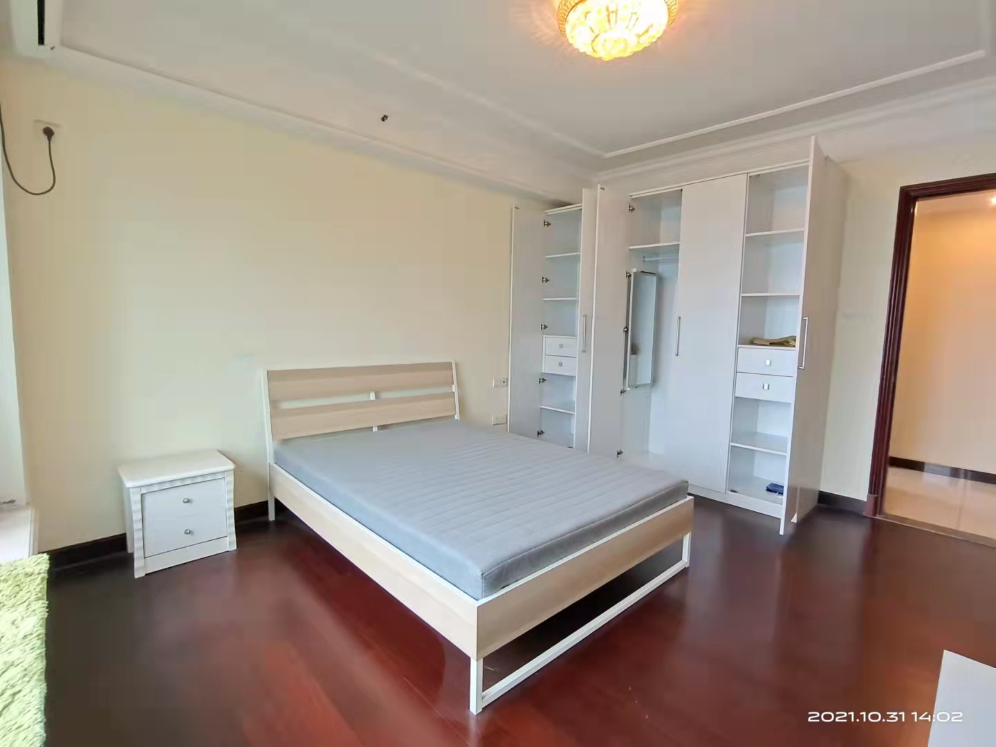 恒大华府 1室1厅1卫 1800.0元/月 恒大华府 1室1厅1卫 1800.0元/月室内图