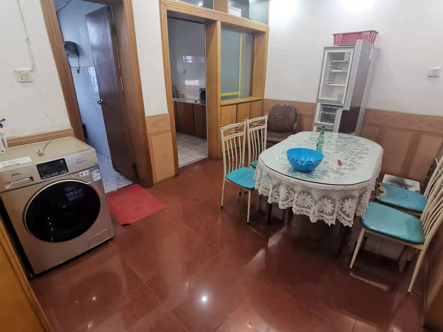 建冶第一小区 3室2厅1卫 1400.0元/月 建冶第一小区 3室2厅1卫 1400.0元/月室内图