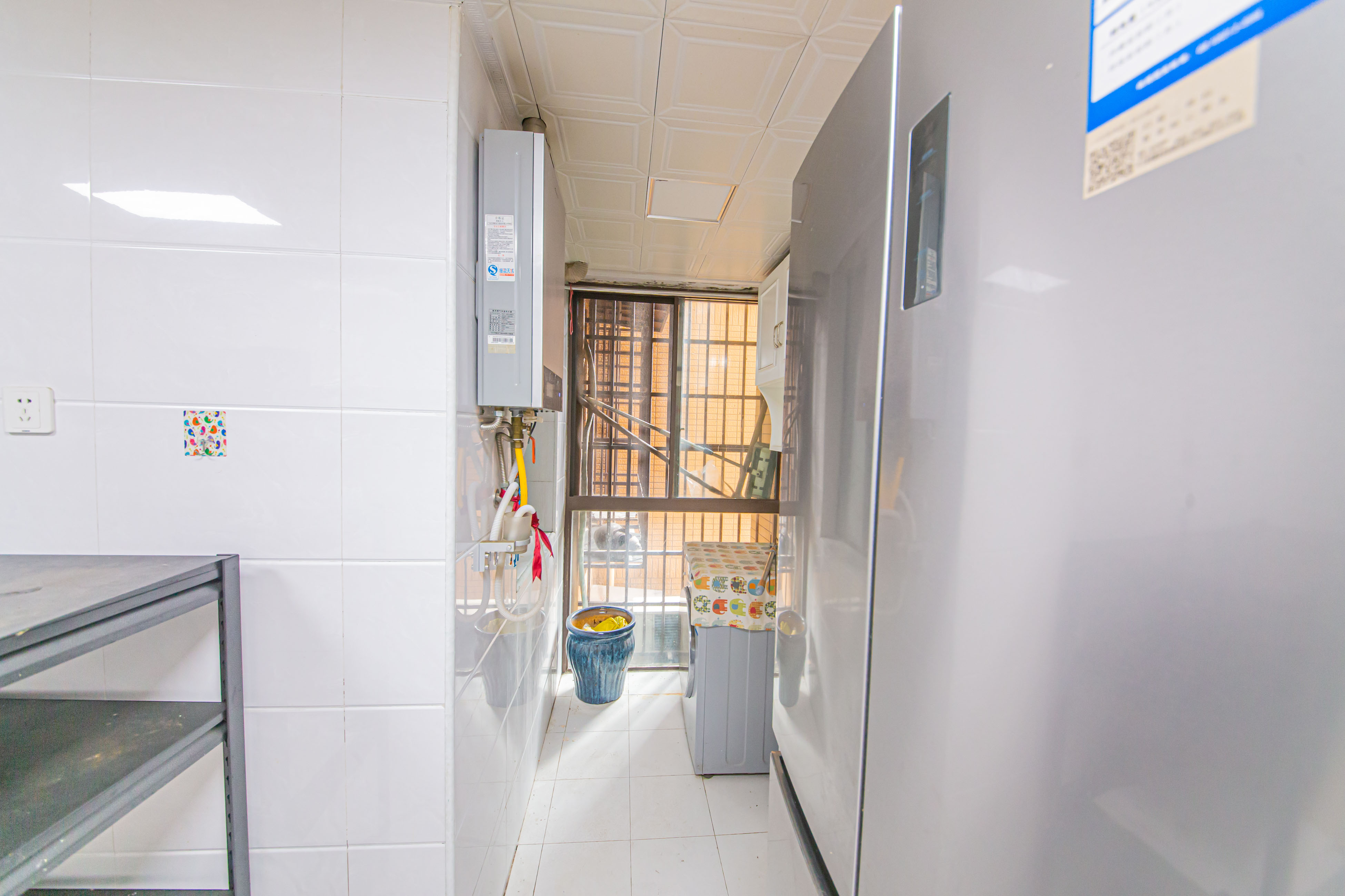 中信凯旋蓝岸（中信新城三期）  3室2厅1卫    95.0万厨房