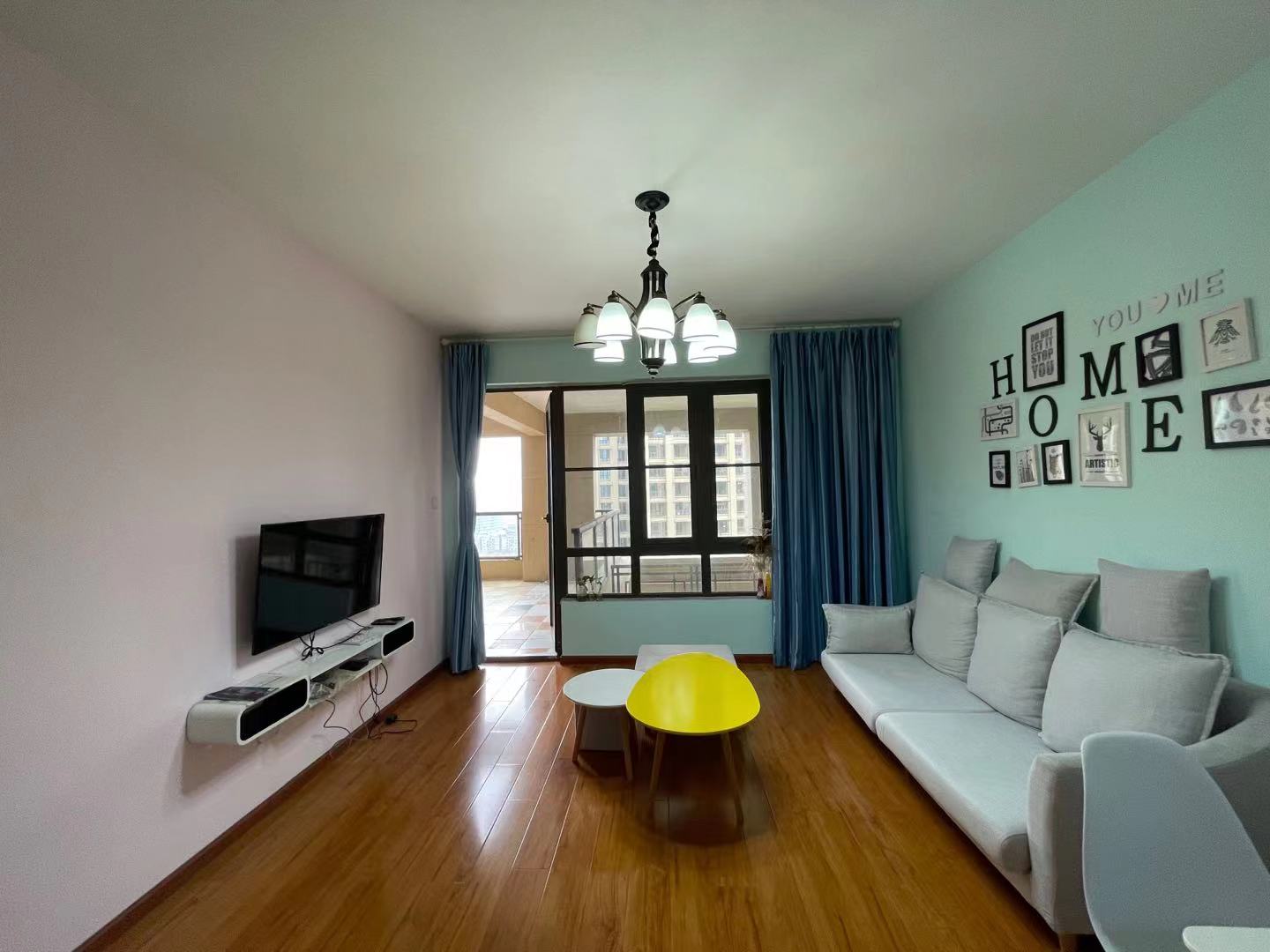 南湖国际1期 3室2厅2卫 2500.0元/月 南湖国际1期 3室2厅2卫 2500.0元/月室内图