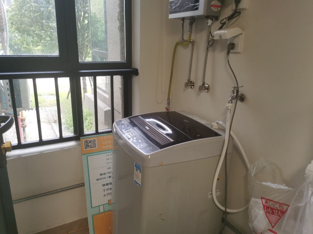 恒大华府  1室1厅1卫   1800.00元/月室内图
