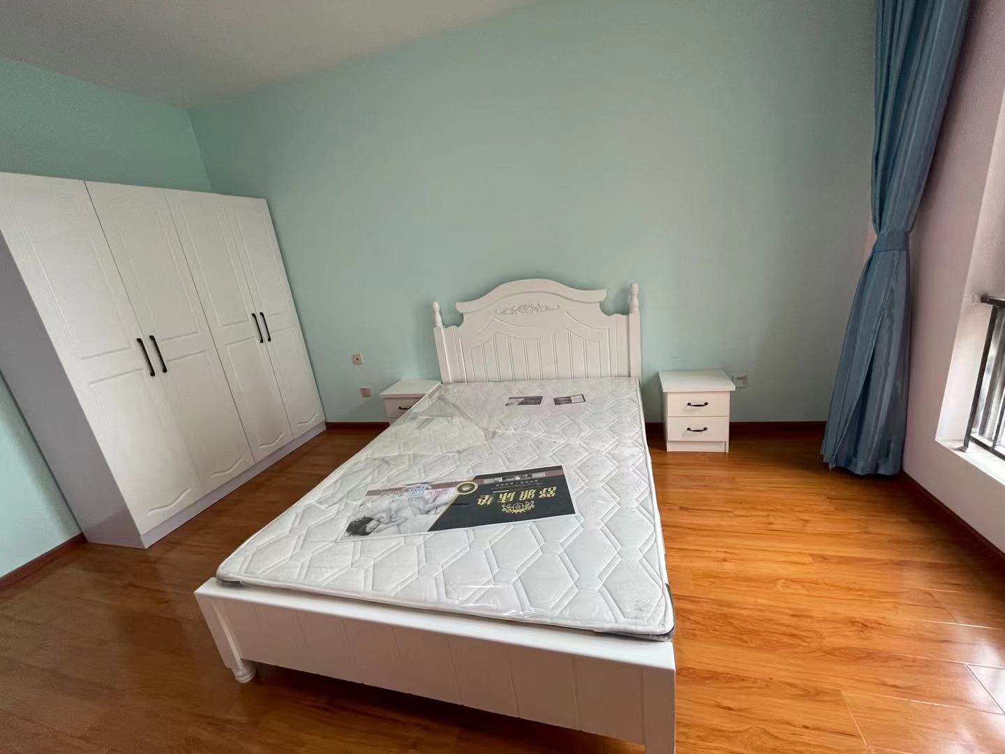 南湖国际1期 3室2厅2卫 2500.0元/月 南湖国际1期 3室2厅2卫 2500.0元/月室内图