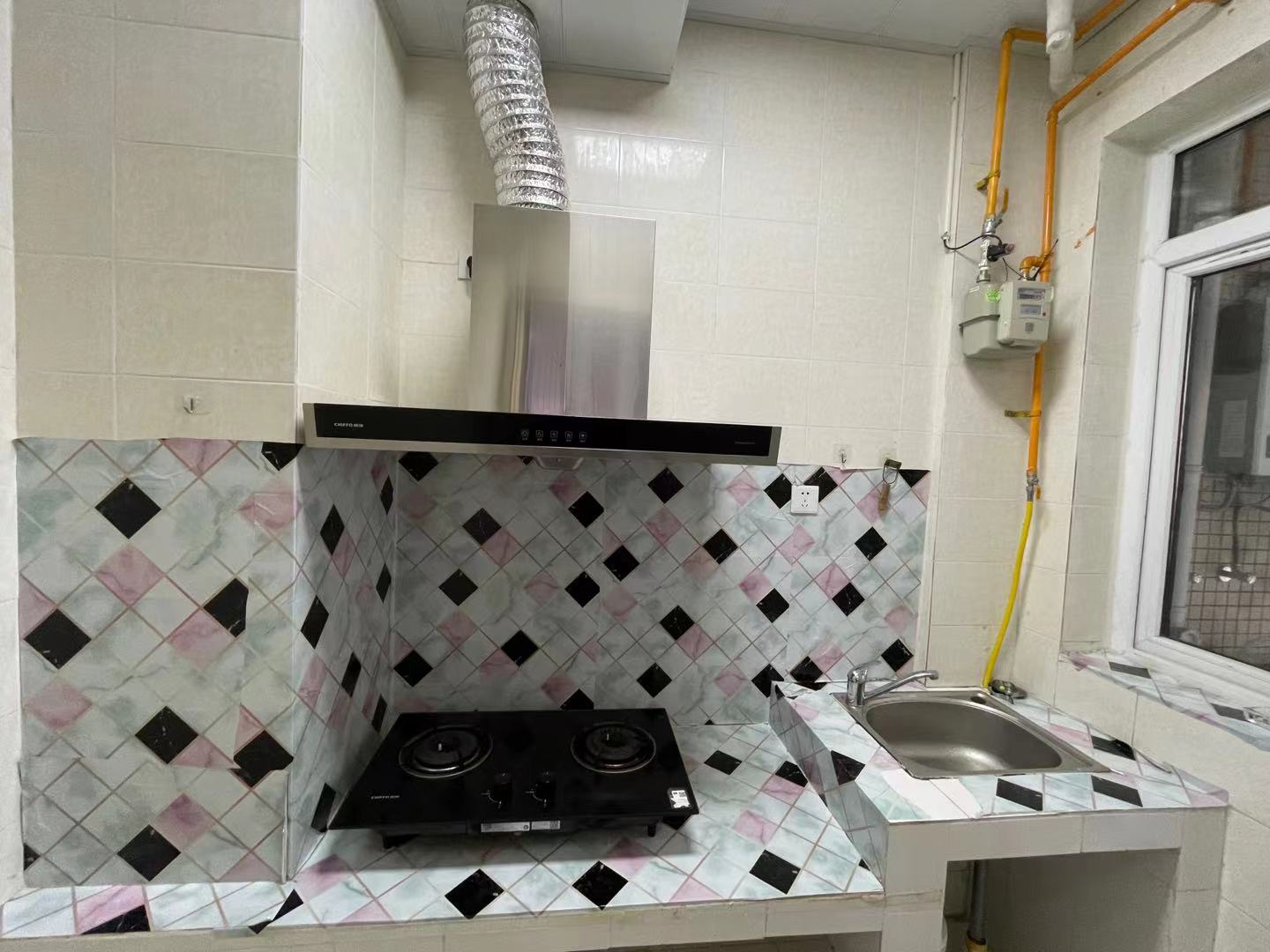 南湖春天  2室1厅1卫    2100.0元/月室内图