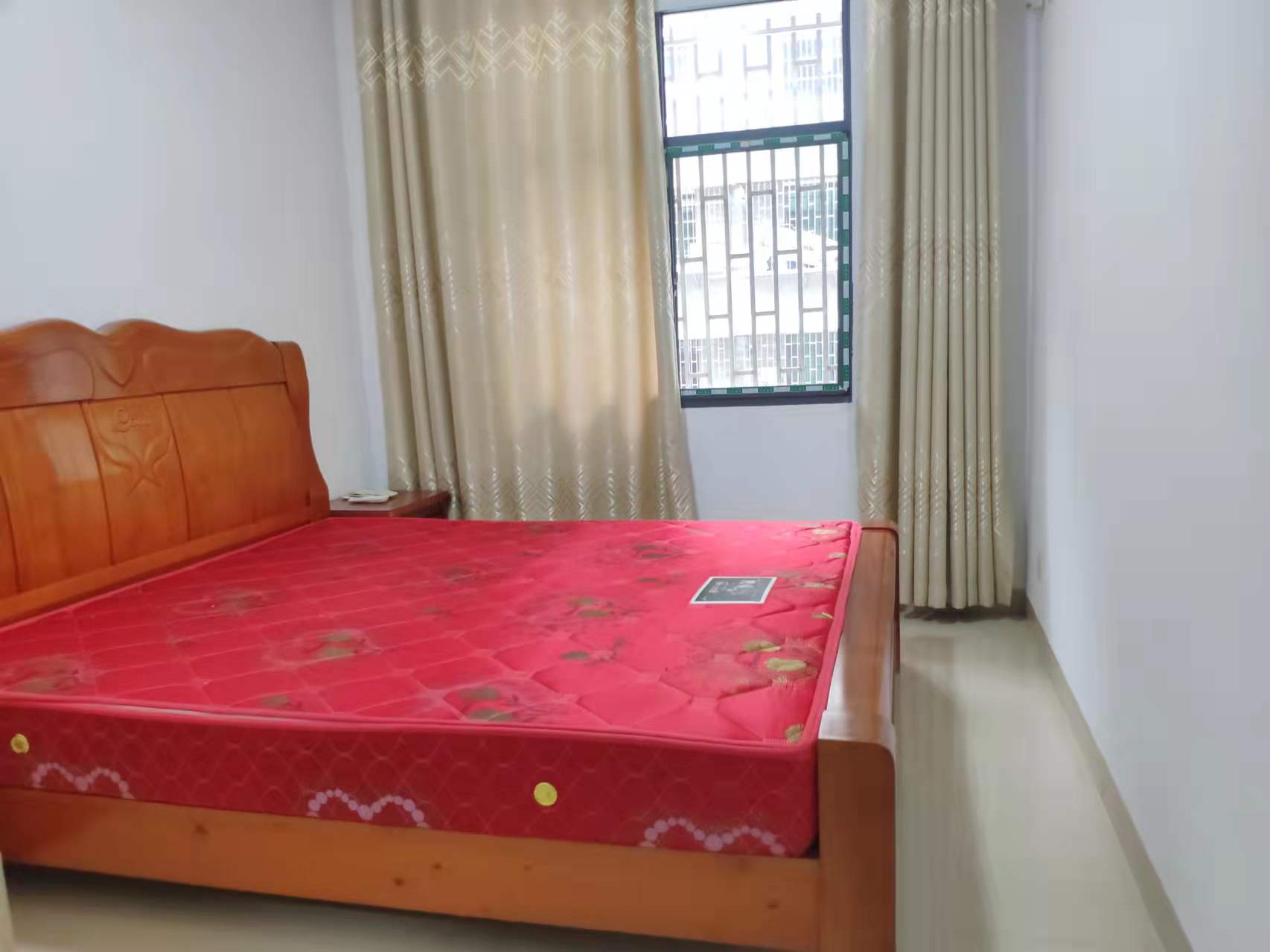 金柘小区  2室1厅1卫    1300.0元/月 金柘小区  2室1厅1卫    1300.0元/月室内图