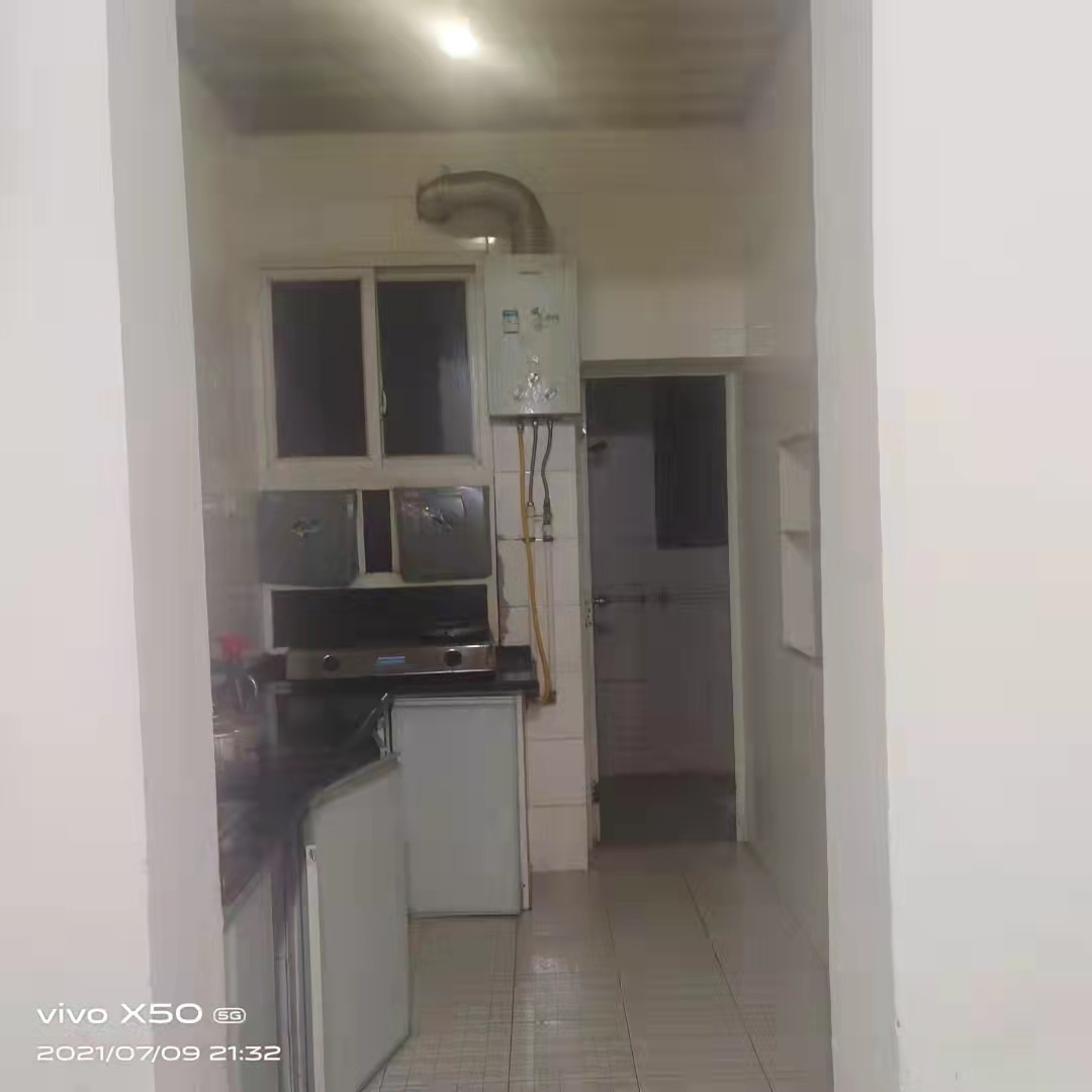 陡岭坡 2室2厅1卫 800.00元/月 陡岭坡 2室2厅1卫 800.00元/月室内图