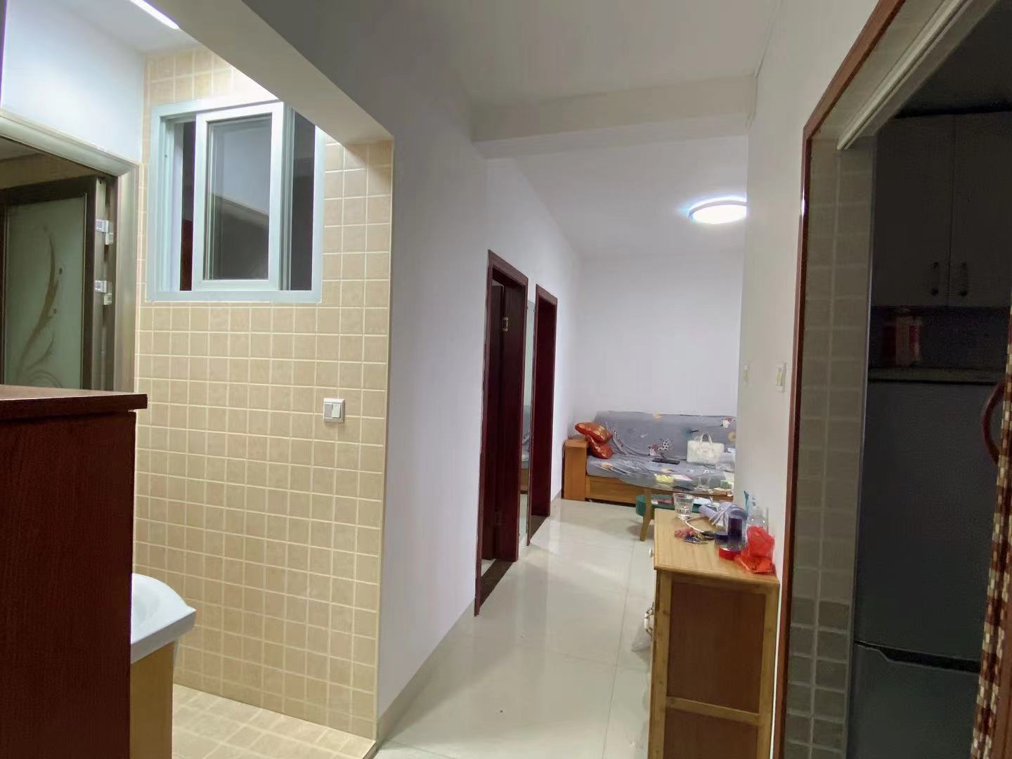 文化园三期 2室1厅1卫 1200.0元/月 文化园三期 2室1厅1卫 1200.0元/月室内图