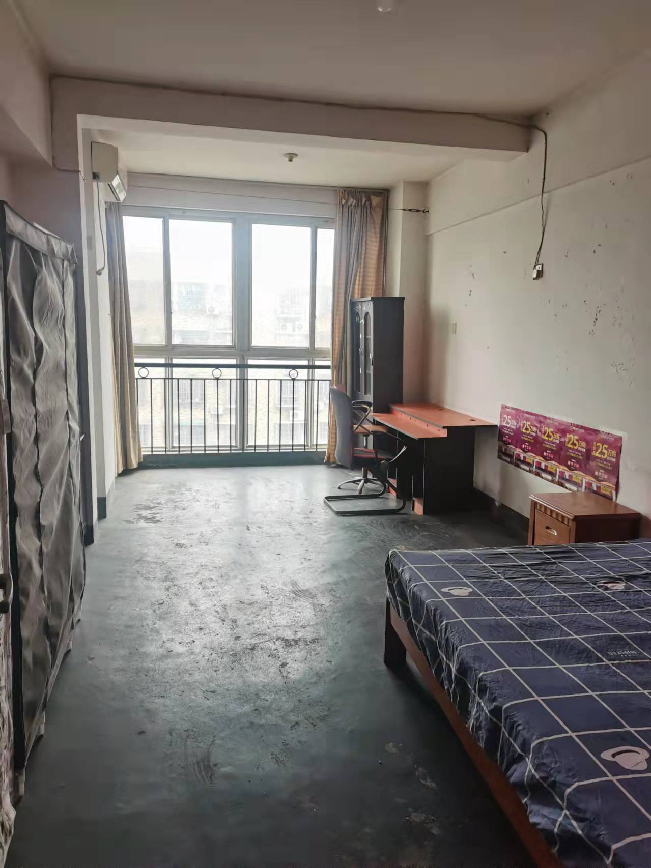 阳光紫薇园 4室2厅1卫 1800.0元/月 阳光紫薇园 4室2厅1卫 1800.0元/月室内图