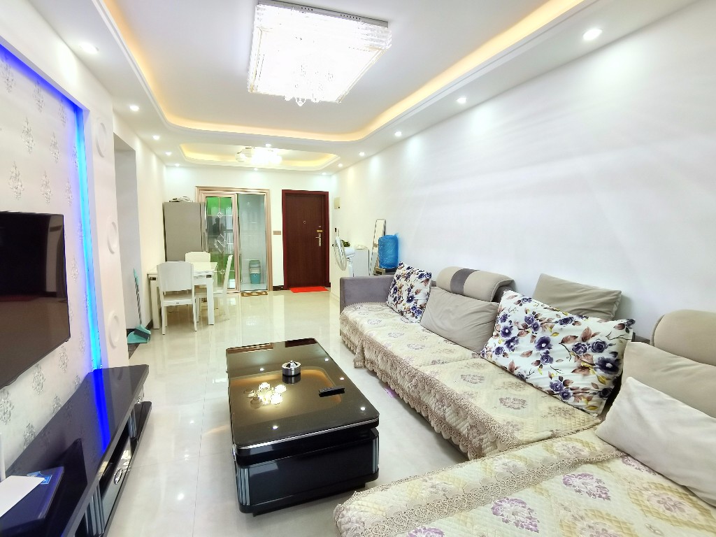 中建御山和苑 3室2厅1卫 50.5万 中建御山和苑 3室2厅1卫 50.5万客厅