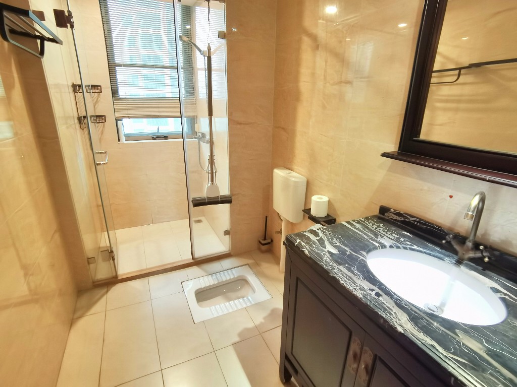 晋合湘水湾三期 4室2厅2卫 115.0万 晋合湘水湾三期 4室2厅2卫 115.0万客厅