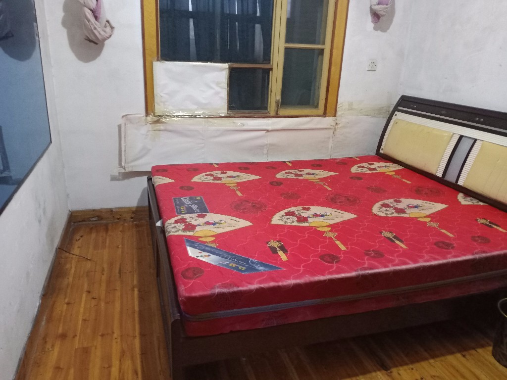 新建村  2室1厅1卫    700.0元/月 新建村  2室1厅1卫    700.0元/月室内图