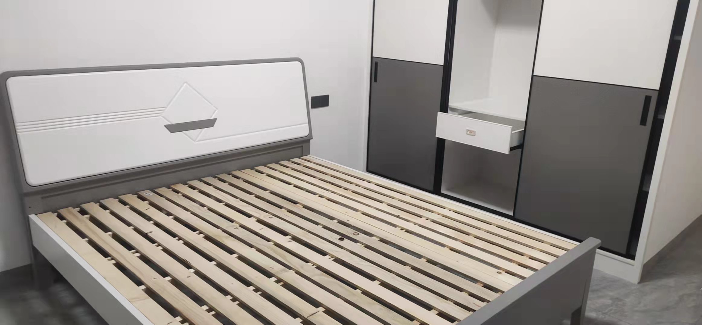 马良村散盘 3室2厅2卫 2200.0元/月 马良村散盘 3室2厅2卫 2200.0元/月室内图