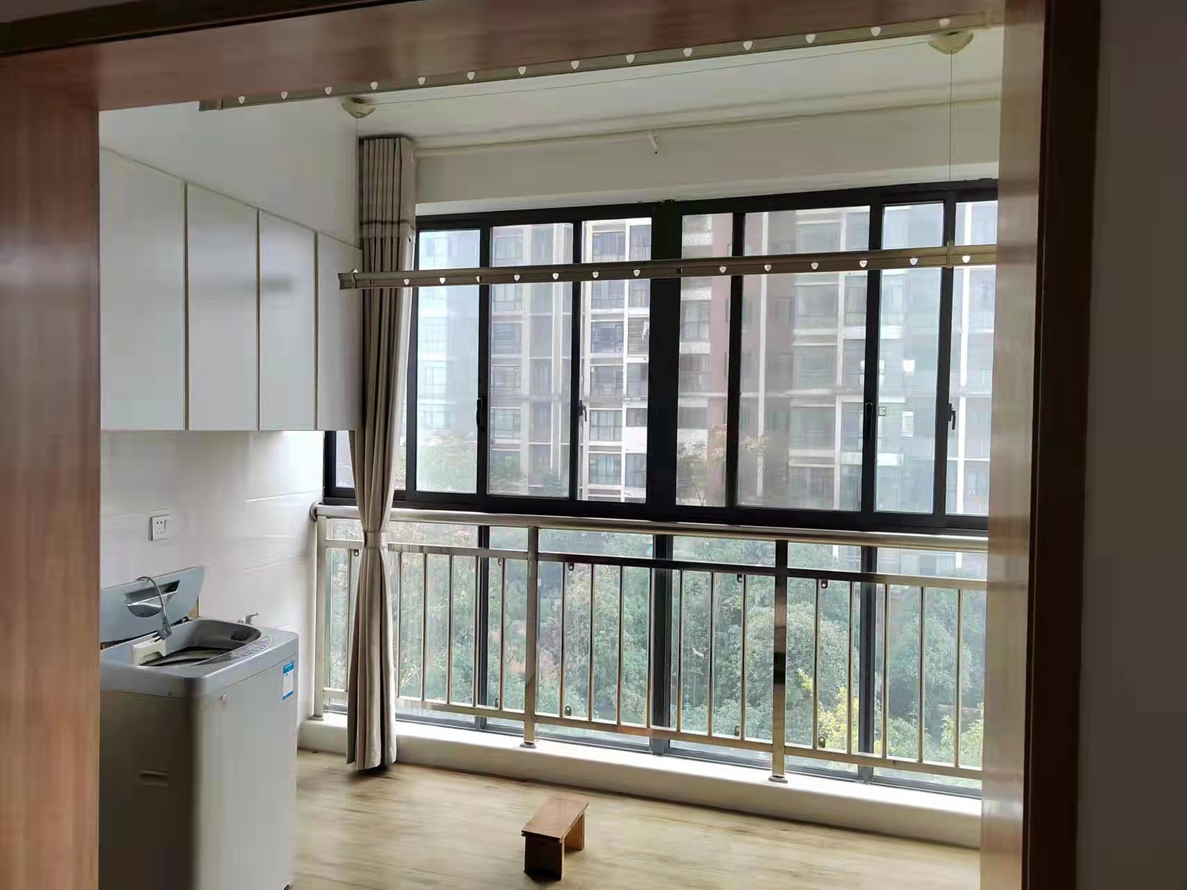 雄森国际 2室2厅1卫 2200.0元/月 雄森国际 2室2厅1卫 2200.0元/月室内图