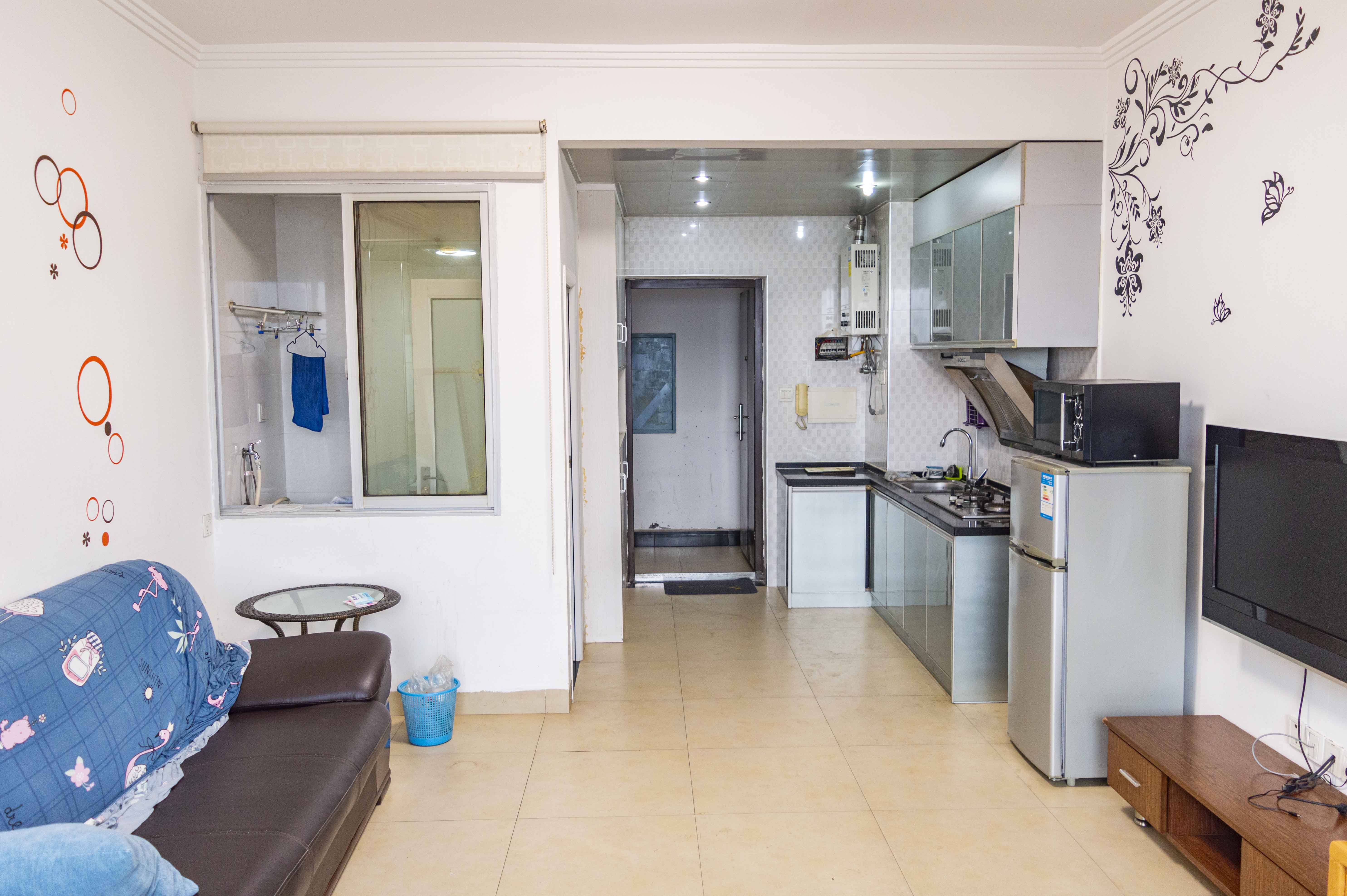 书香名邸一期  1室1厅1卫    28.0万 书香名邸一期  1室1厅1卫    28.0万客厅