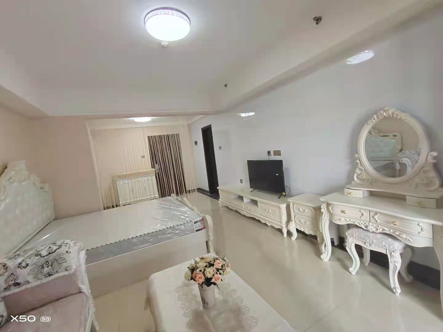 东塘瑞府 1室1厅1卫 2300.0元/月 东塘瑞府 1室1厅1卫 2300.0元/月室内图