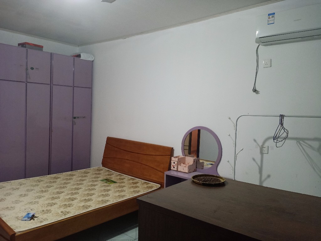 石峰东路枫树坪散户 1室1厅1卫 600.00元/月 石峰东路枫树坪散户 1室1厅1卫 600.00元/月室内图