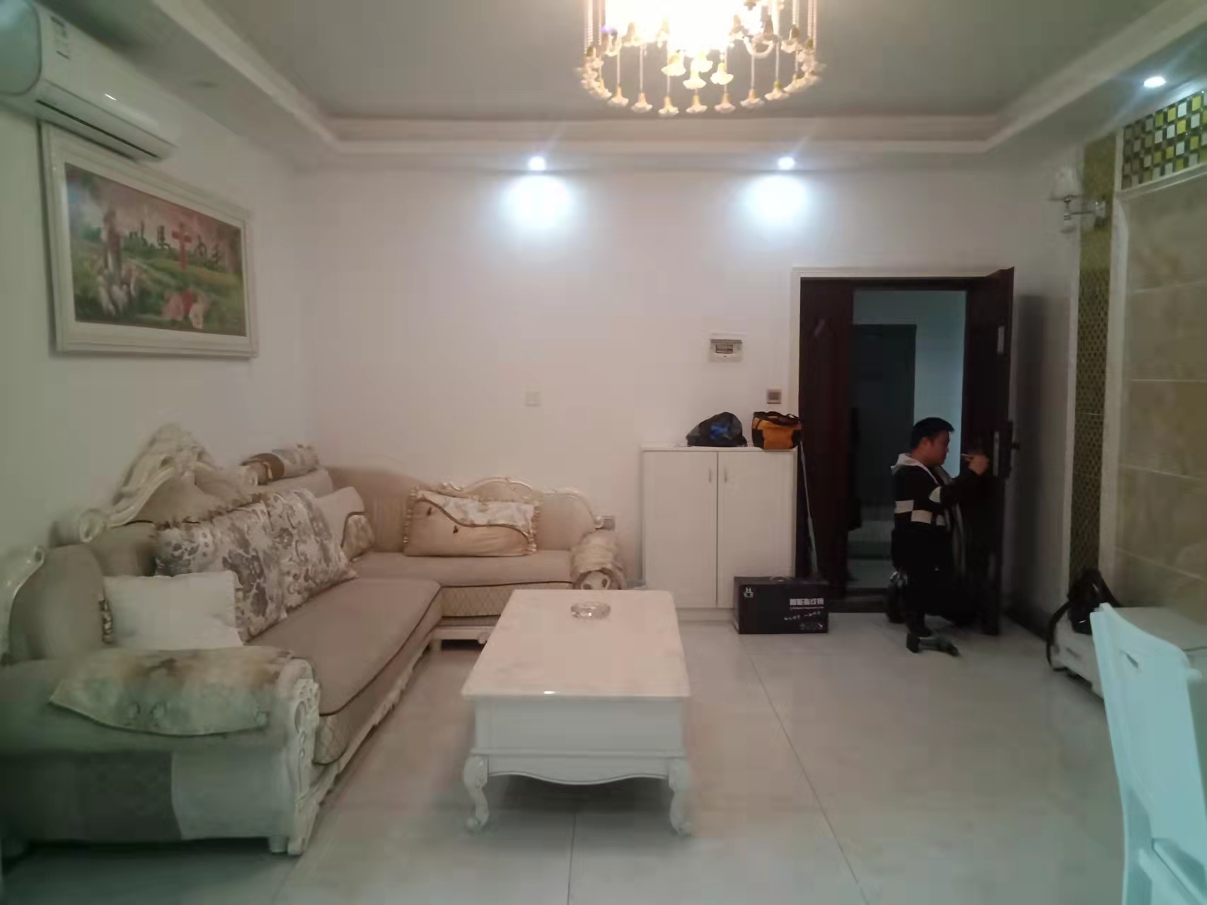 湘水明珠 3室1厅1卫 2200.0元/月 湘水明珠 3室1厅1卫 2200.0元/月室内图