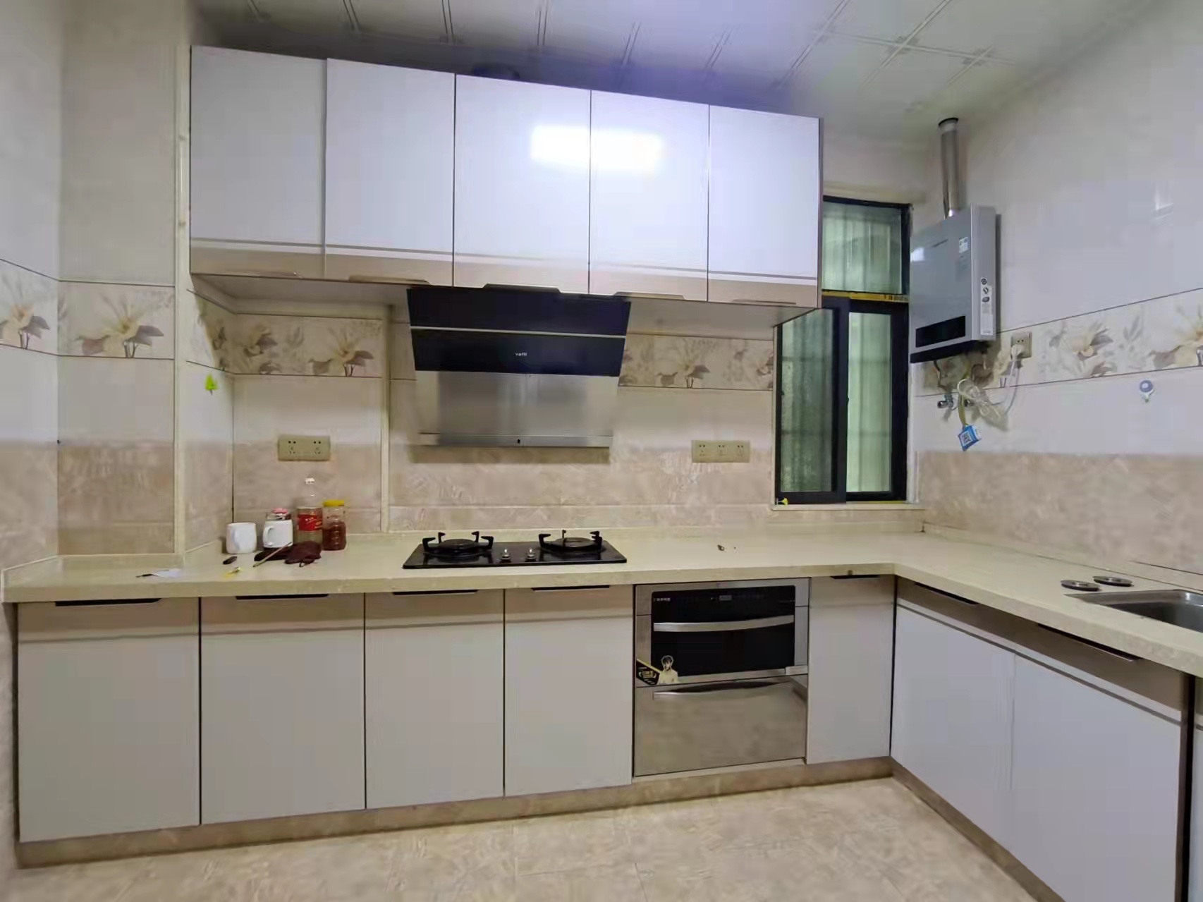 博达绿岛 3室2厅2卫 2500.0元/月 博达绿岛 3室2厅2卫 2500.0元/月室内图