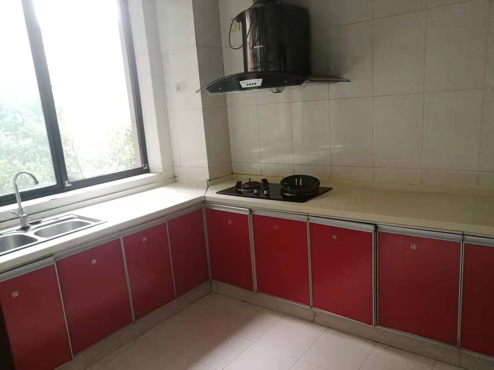 湘银三期水岸蓝郡 4室4厅4卫 2500.00元/月 湘银三期水岸蓝郡 4室4厅4卫 2500.00元/月室内图