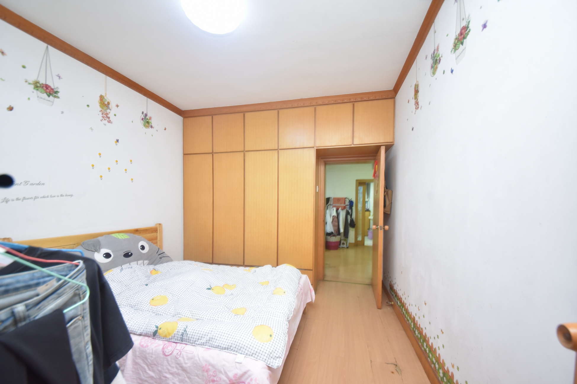 王公塘社区  2室1厅1卫   32.00万卧室