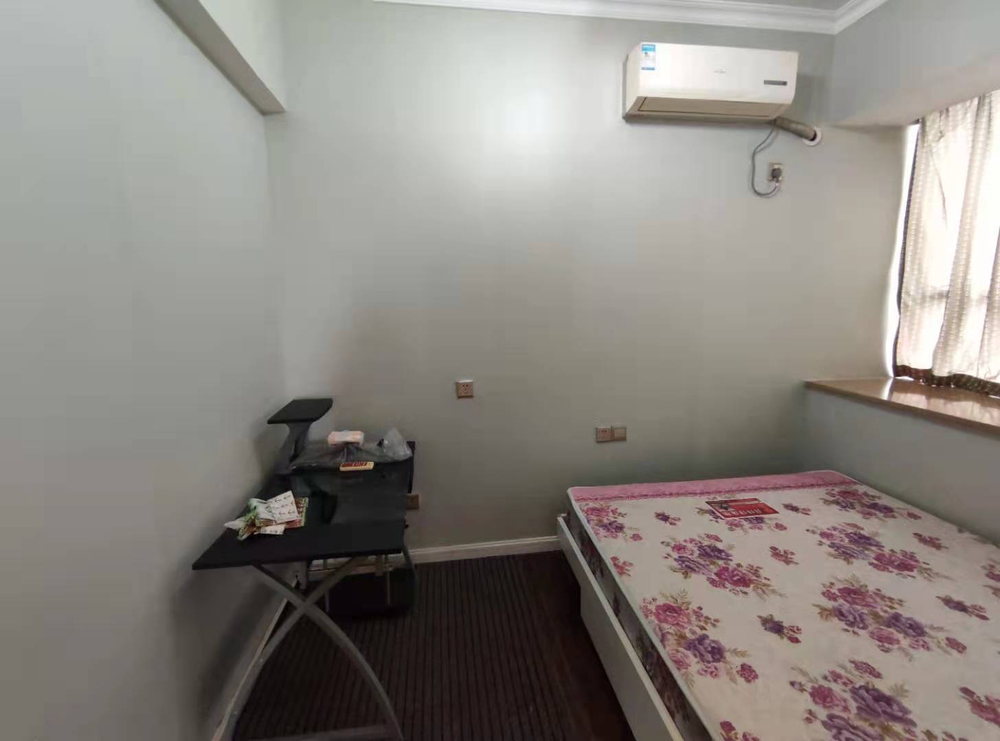 万豪城市花园  2室1厅1卫    1700.0元/月 万豪城市花园  2室1厅1卫    1700.0元/月室内图