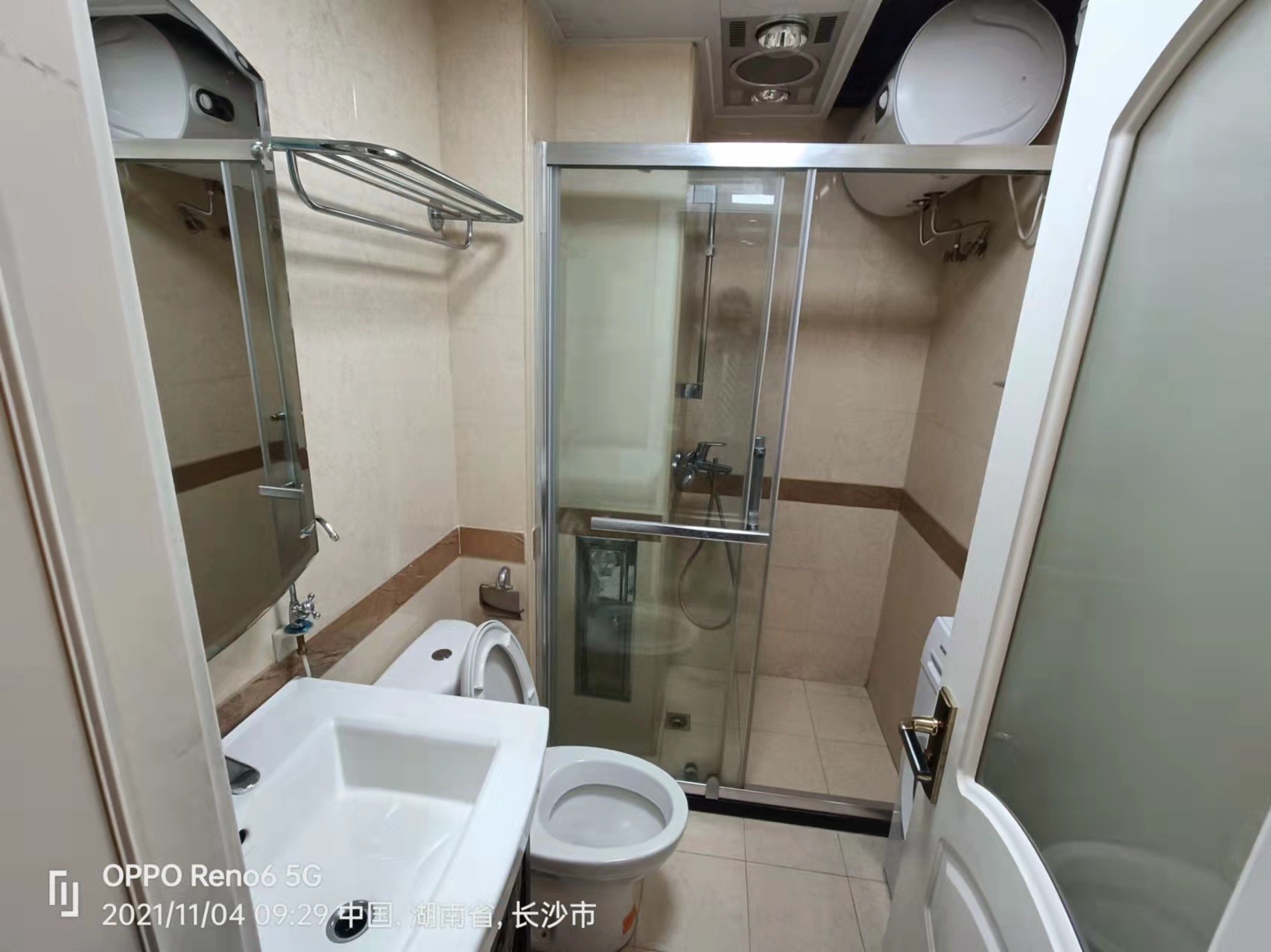 壹号公馆 1室1厅1卫 2500.0元/月 壹号公馆 1室1厅1卫 2500.0元/月室内图