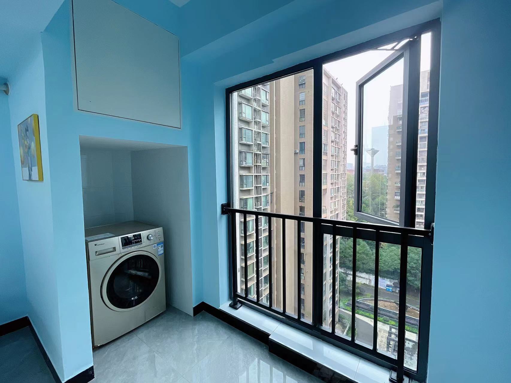 欣隆居 1室1厅1卫 2000.0元/月 欣隆居 1室1厅1卫 2000.0元/月室内图