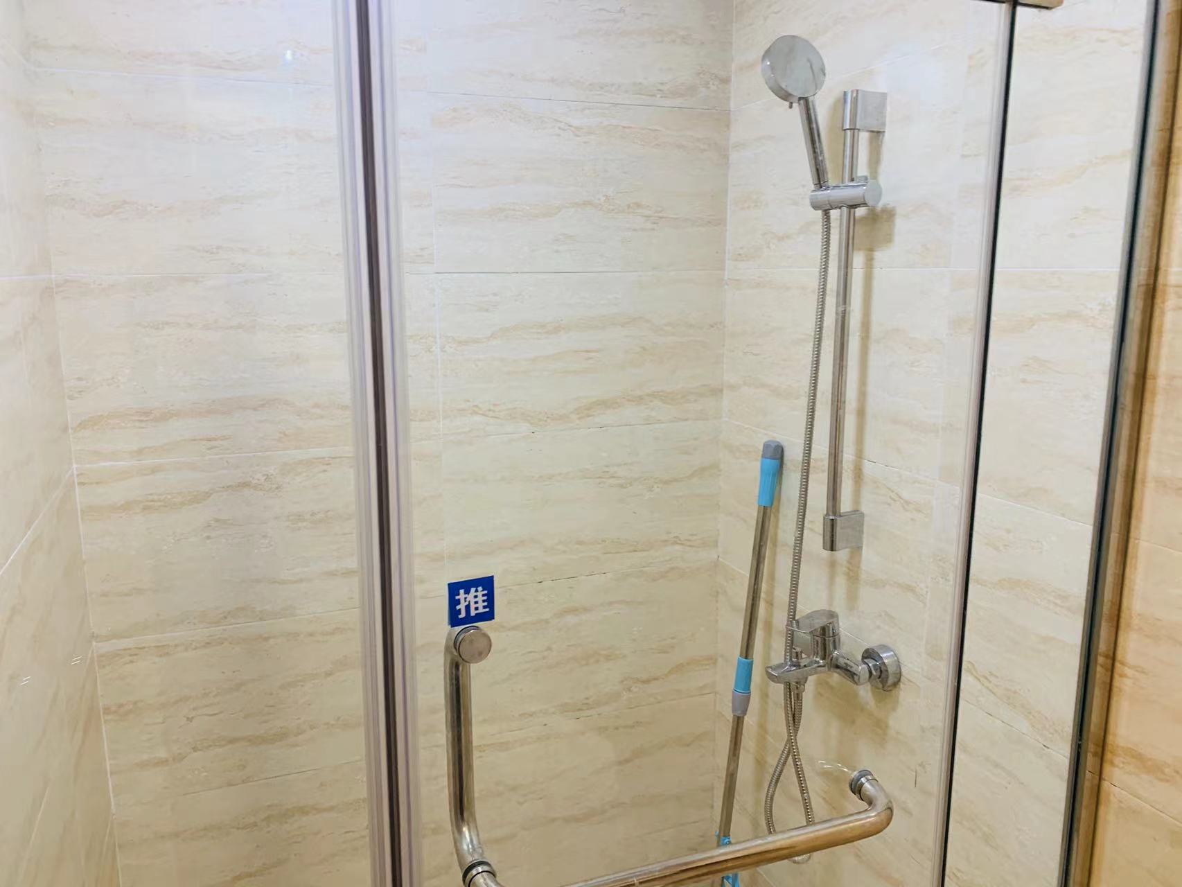 君合天玺  1室1厅1卫    1800.0元/月室内图