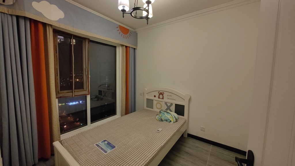 鑫苑鑫都汇南区  3室2厅1卫    2300.0元/月 鑫苑鑫都汇南区  3室2厅1卫    2300.0元/月室内图