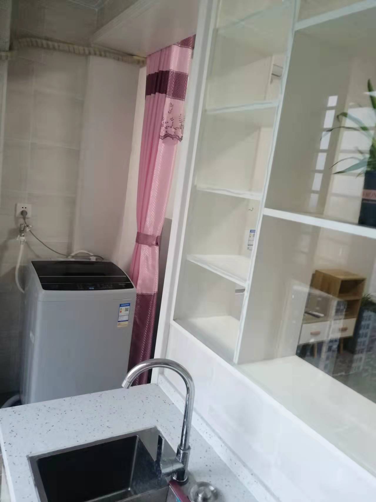 金泰嘉园 1室1厅1卫 1300.0元/月 金泰嘉园 1室1厅1卫 1300.0元/月