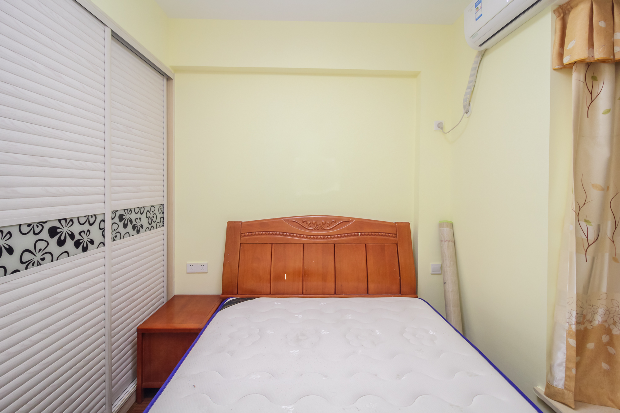 康桥长郡 3室2厅 93.80万 康桥长郡 3室2厅 93.80万主卧