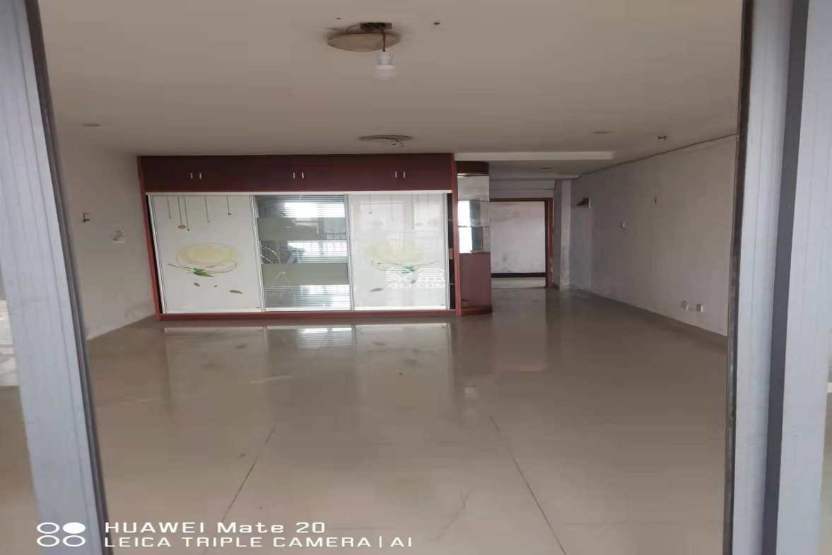 金帝  1室1厅1卫   1000.00元/月 金帝  1室1厅1卫   1000.00元/月室内图