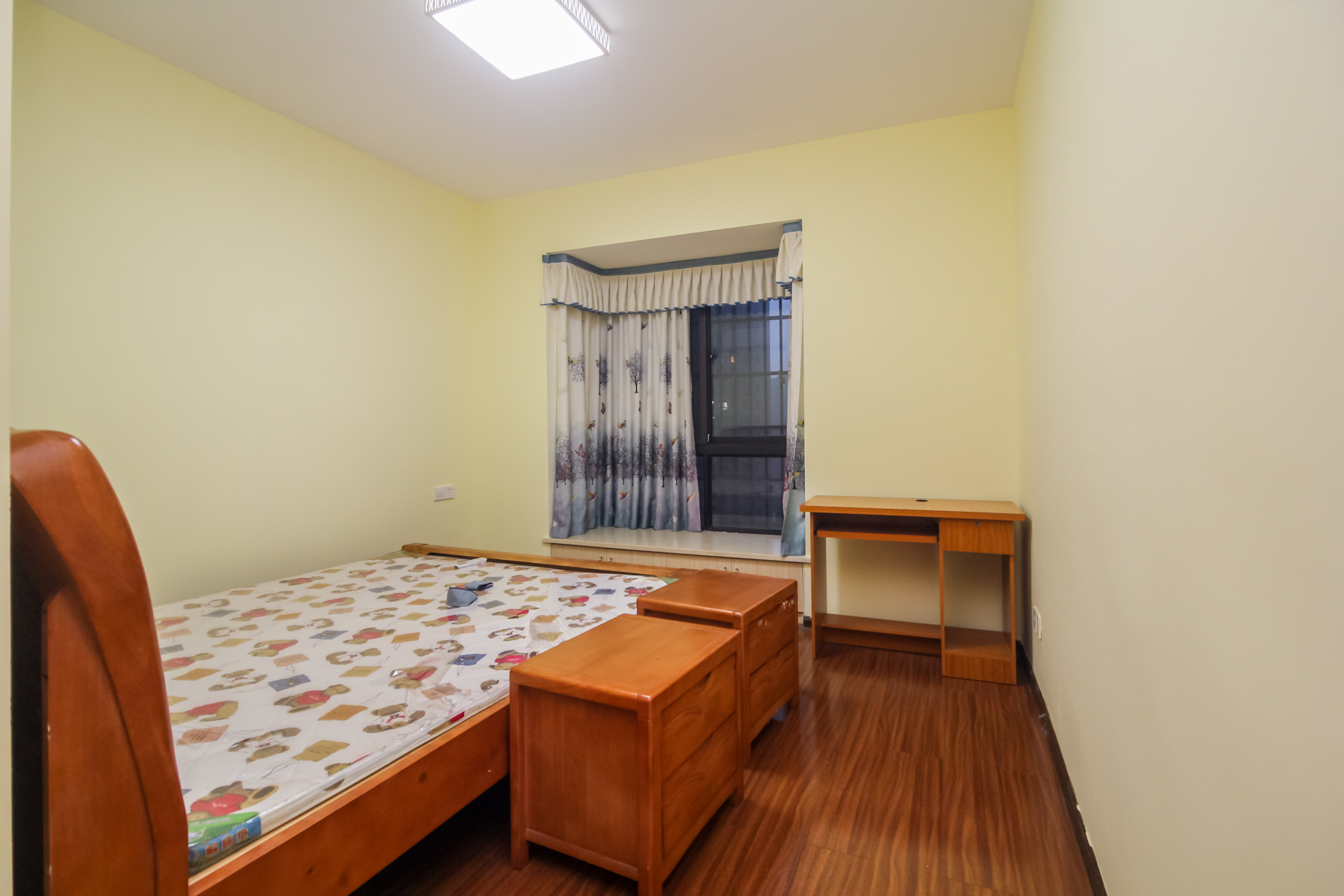 康桥长郡 3室2厅 93.80万 康桥长郡 3室2厅 93.80万卧室A