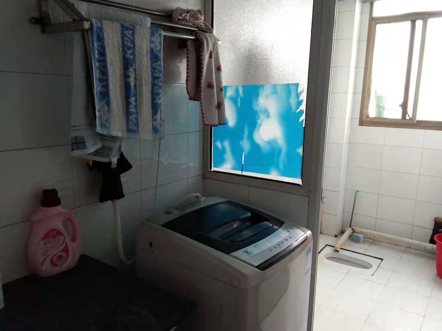 金谷市场  3室2厅2卫    75.8万 金谷市场  3室2厅2卫    75.8万卧室