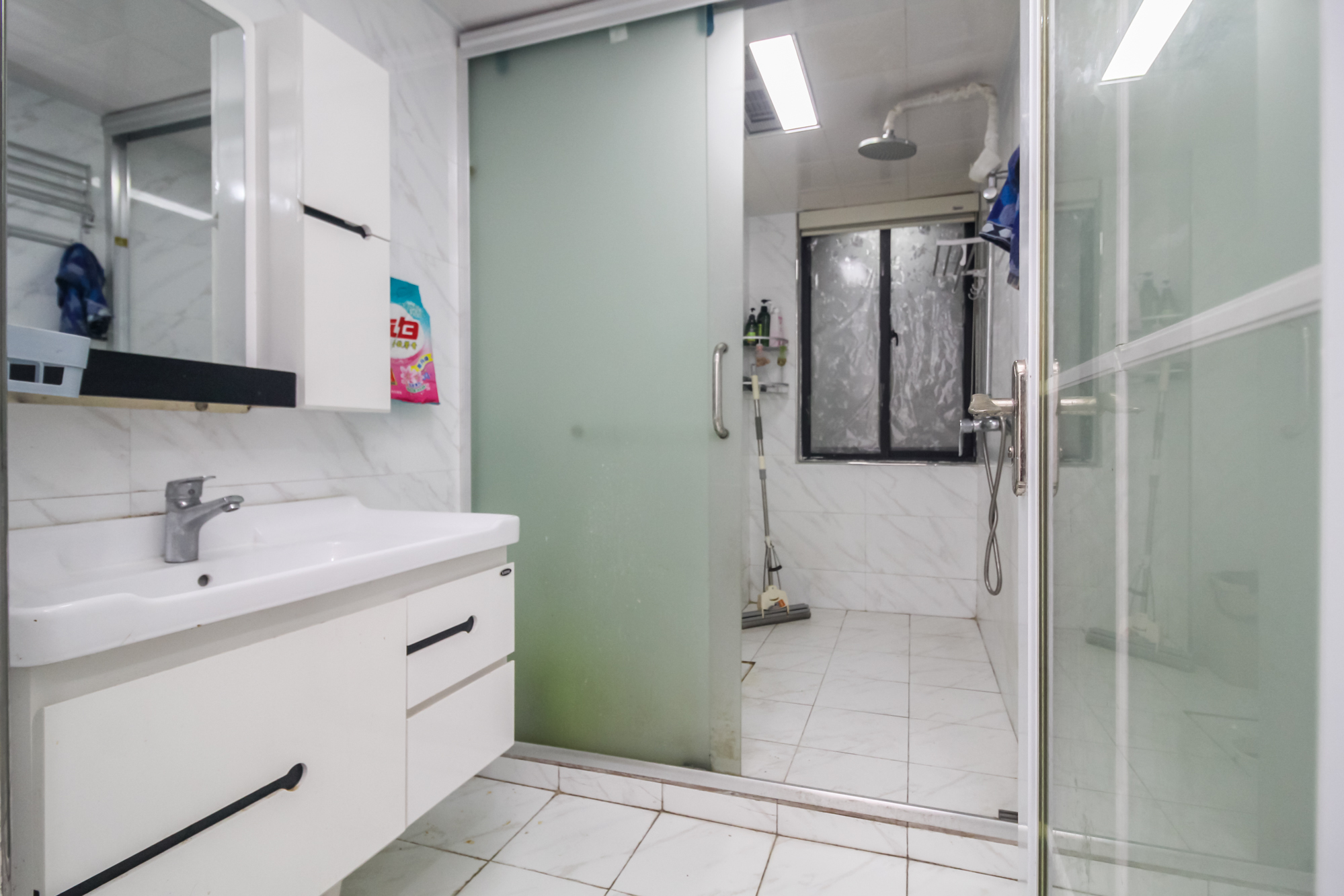 康桥长郡 3室2厅 93.80万 康桥长郡 3室2厅 93.80万主卫