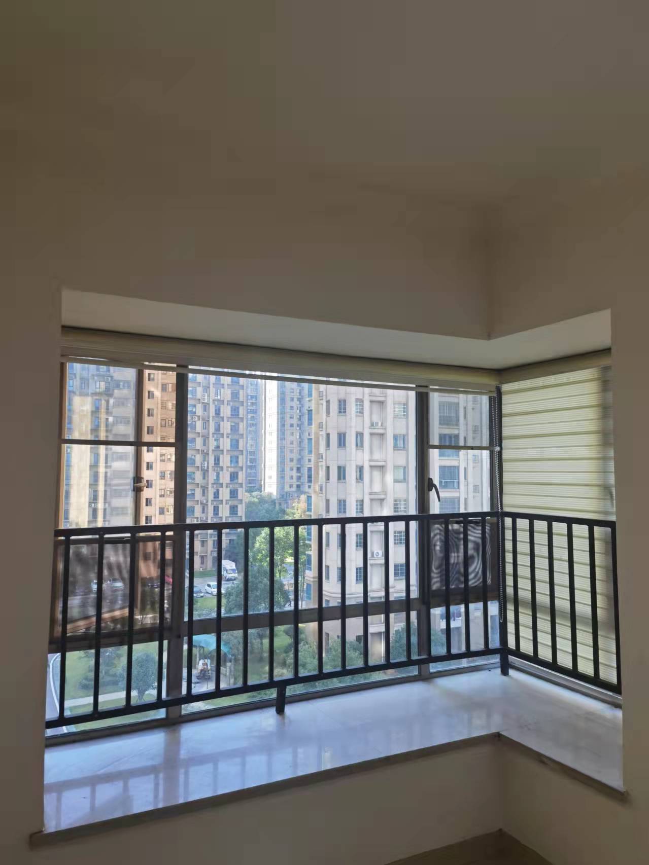 碧桂园 3室2厅2卫 82.8万 碧桂园 3室2厅2卫 82.8万卧室