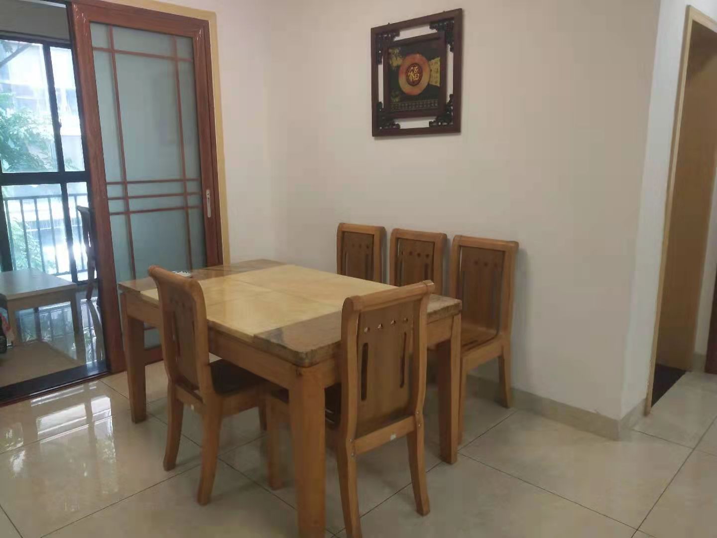 嘉盛华府 2室2厅1卫 1900.0元/月 嘉盛华府 2室2厅1卫 1900.0元/月室内图