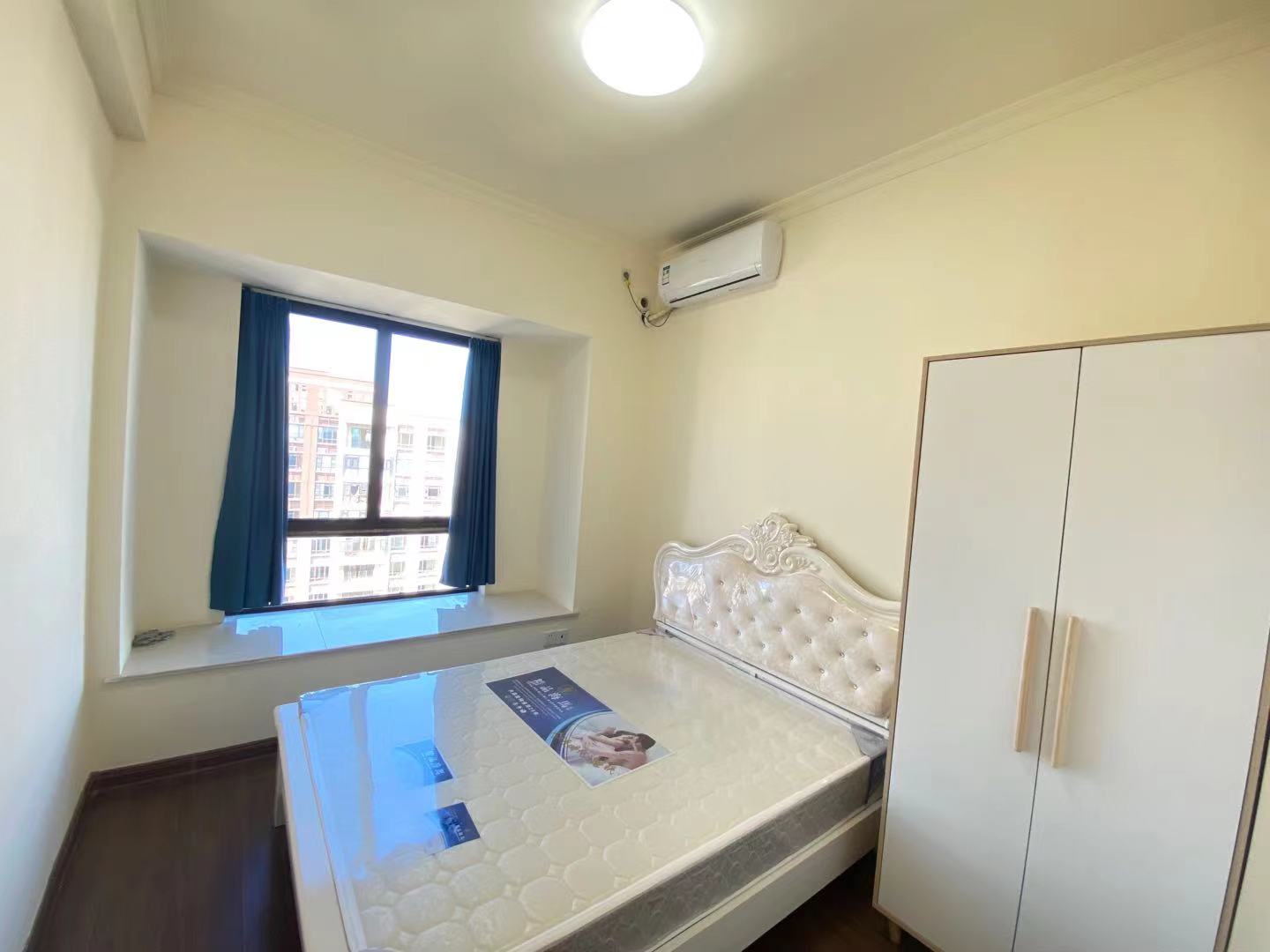 华耀碧桂园十里江湾观澜 4室2厅2卫 108.00万 华耀碧桂园十里江湾观澜 4室2厅2卫 108.00万卫生间