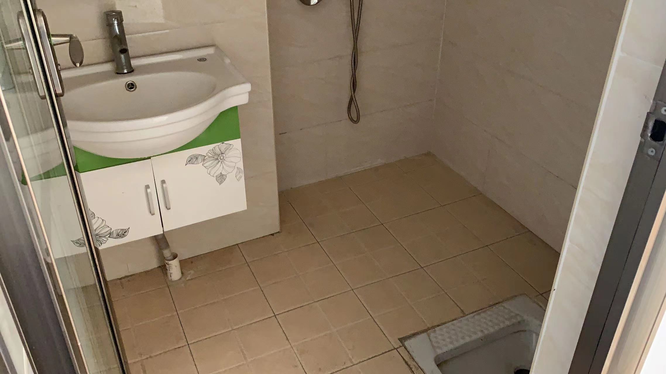 阳光青年城  1室1厅1卫    1000.0元/月 阳光青年城  1室1厅1卫    1000.0元/月户型图