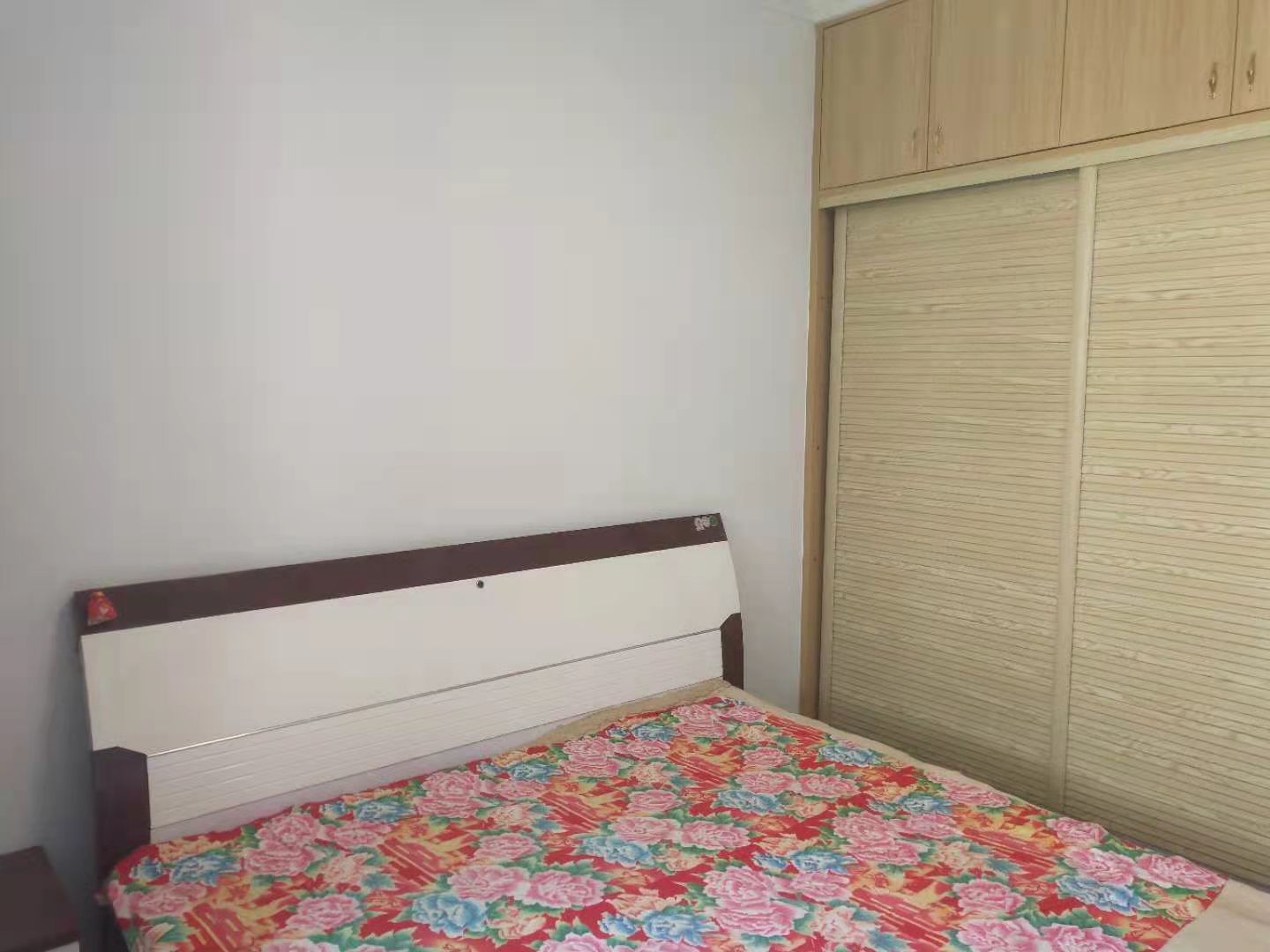 嘉盛华府 2室2厅1卫 1900.0元/月 嘉盛华府 2室2厅1卫 1900.0元/月室内图