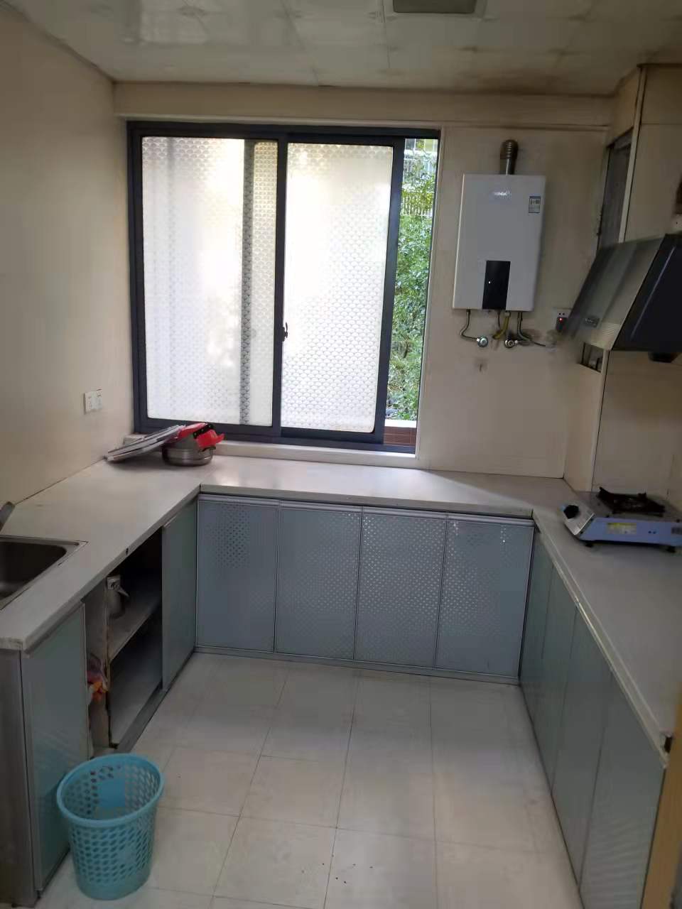 尚书房 3室2厅1卫 1500.0元/月 尚书房 3室2厅1卫 1500.0元/月室内图