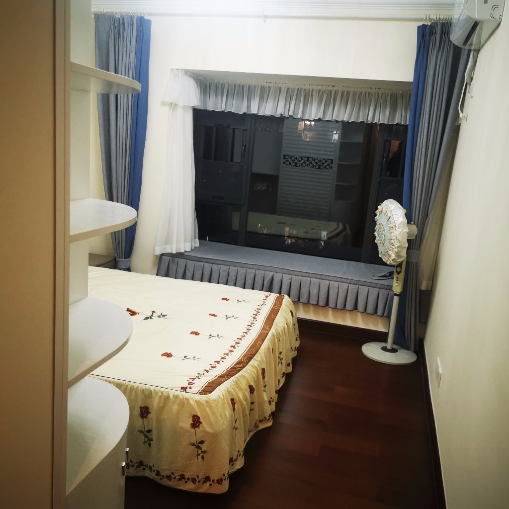 恒大南湖半岛  3室2厅2卫    2400.0元/月 恒大南湖半岛  3室2厅2卫    2400.0元/月室内图