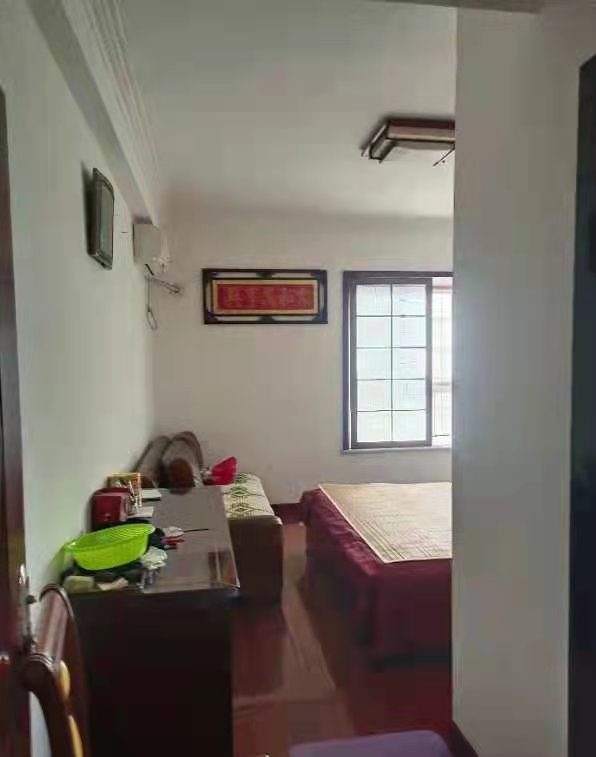 新和香江城(香江城)  4室2厅2卫    2000.0元/月 新和香江城(香江城)  4室2厅2卫    2000.0元/月室内图