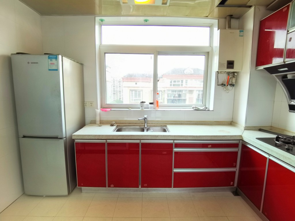 新城壹号 3室2厅2卫 42.0万 新城壹号 3室2厅2卫 42.0万客厅