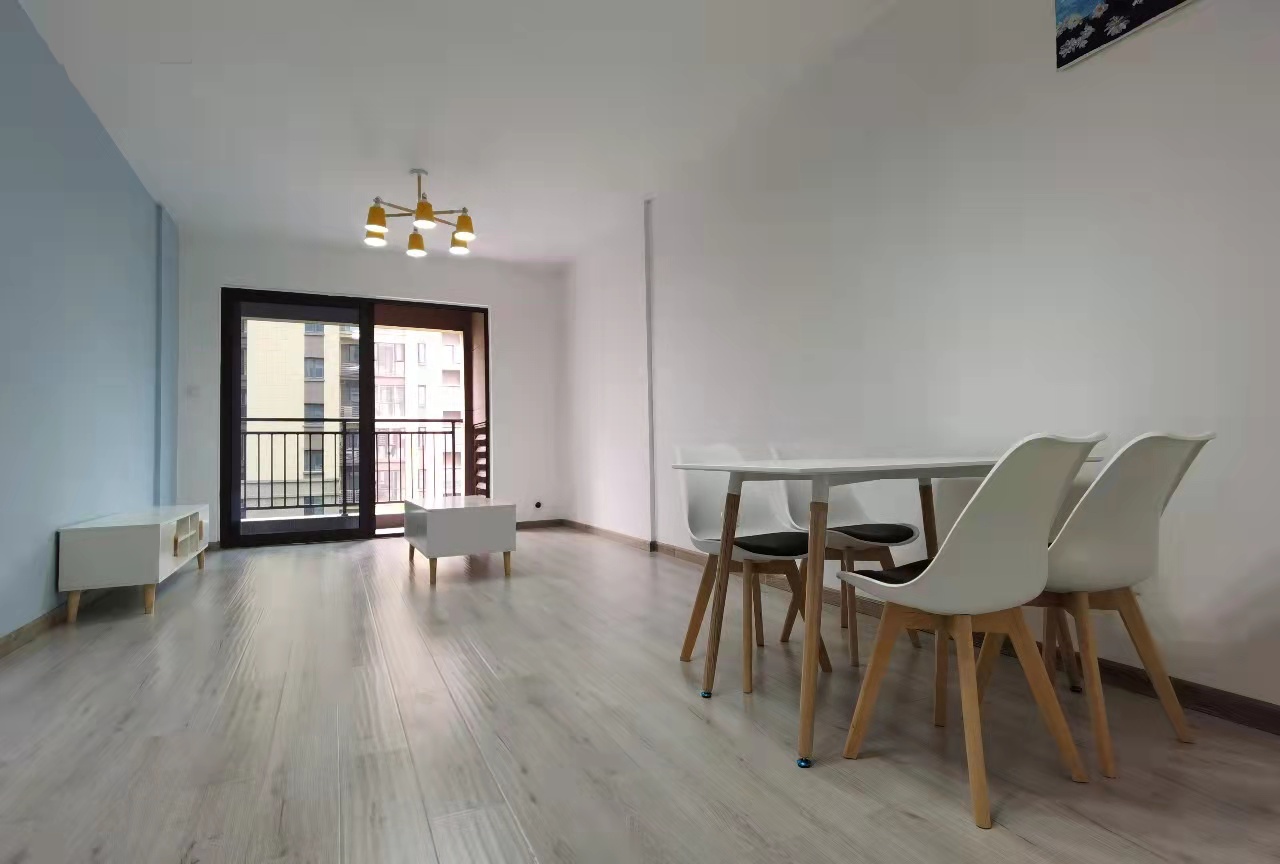 龙湖湘风原著（龙湖湘风星城）  3室2厅1卫    1800.0元/月室内图