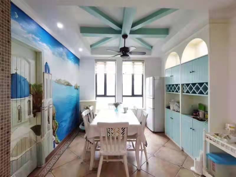 泰山公馆 3室2厅2卫 89.8万 泰山公馆 3室2厅2卫 89.8万客厅