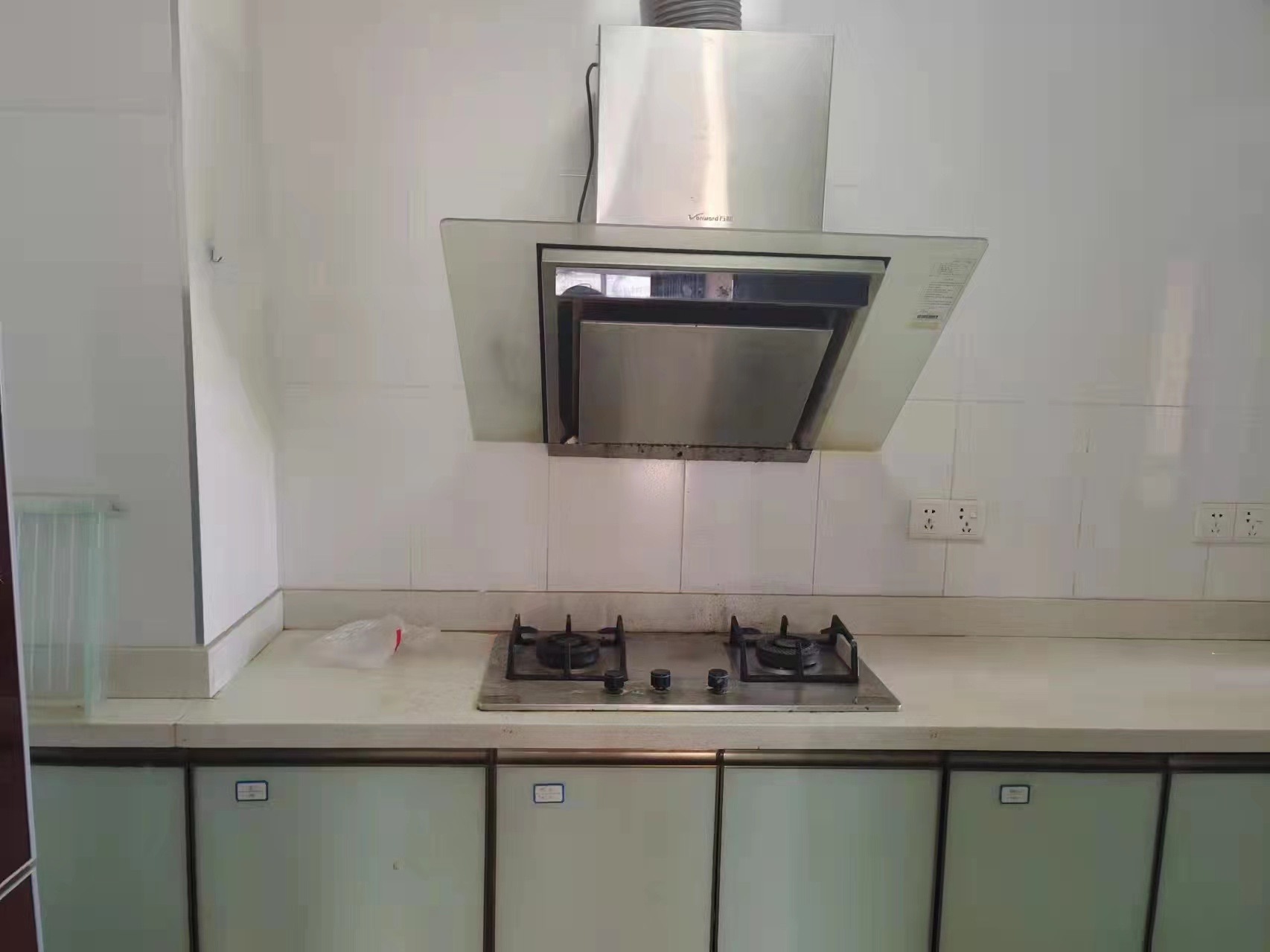 金源大厦 3室2厅2卫 2200.0元/月 金源大厦 3室2厅2卫 2200.0元/月室内图